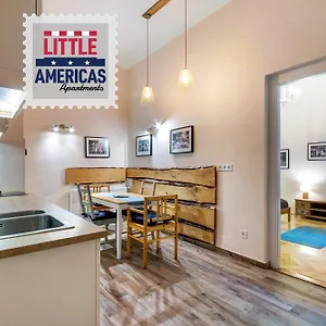 Little Americas Concert Hall Apartment